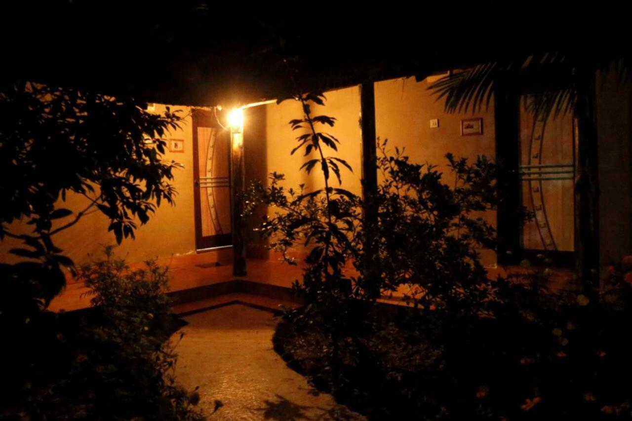 Solitary Nook Gosaba Bagian luar foto